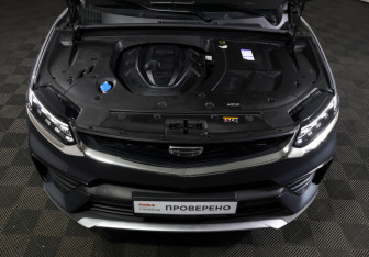 Подержанный автомобиль Geely Tugella 2021 года (9 фото)