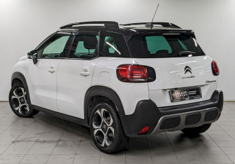 Подержанный автомобиль Citroen C3 Aircross 2018 года (7 фото)