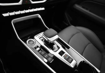 Подержанный автомобиль Kaiyi X3 Pro 2024 года (15 фото)