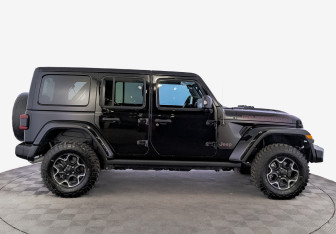 Новый Jeep Wrangler 2022 (4 фото)