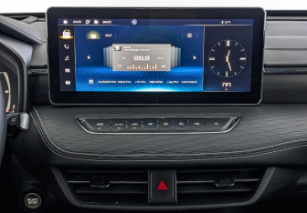 Подержанный автомобиль Haval Jolion 2023 года (17 фото)