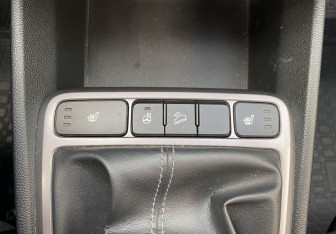 Подержанный автомобиль Hyundai Creta 2017 года (14 фото)