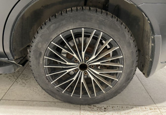 Подержанный автомобиль Acura MDX 2009 года (13 фото)