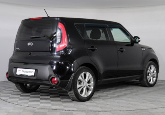 Подержанный автомобиль Kia Soul 2016 года (3 фото)