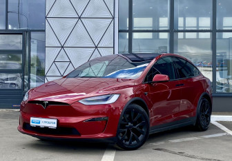 Подержанный автомобиль Tesla Model X 2023 года (1 фото)