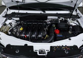 Подержанный автомобиль Renault Duster 2018 года (7 фото)