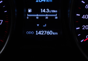 Подержанный автомобиль Hyundai Santa Fe 2013 года (12 фото)