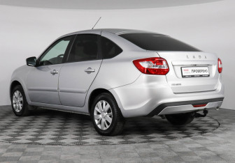 Подержанный автомобиль LADA (ВАЗ) Granta Liftback 2021 года (7 фото)