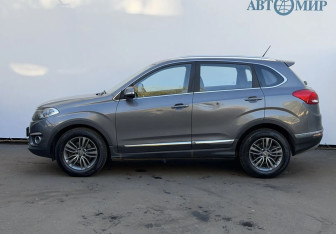 Подержанный автомобиль Chery Tiggo 5 2017 года (8 фото)
