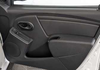 Подержанный автомобиль LADA (ВАЗ) Largus Wagon 2024 года (25 фото)