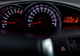 Подержанный автомобиль Toyota Verso 2014 года (13 фото)