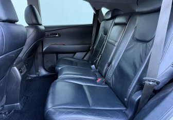 Подержанный автомобиль Lexus RX 2011 года (11 фото)