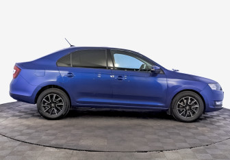 Подержанный автомобиль Skoda Rapid Liftback 2019 года (4 фото)