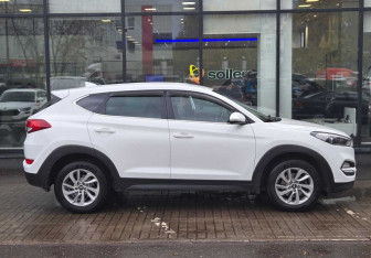 Подержанный автомобиль Hyundai Tucson 2017 года (4 фото)
