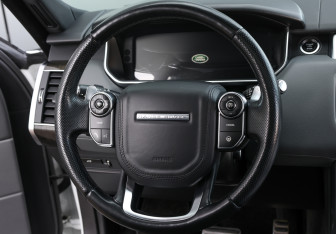 Подержанный автомобиль Land Rover Range Rover Sport 2014 года (18 фото)