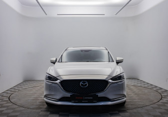 Подержанный автомобиль Mazda 6 Sedan 2022 года (2 фото)