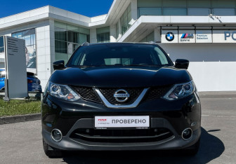 Подержанный автомобиль Nissan Qashqai 2018 года (2 фото)