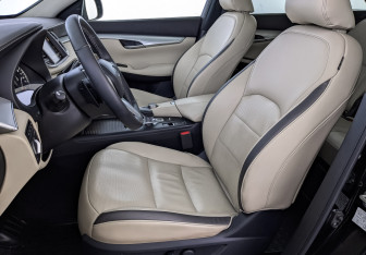 Подержанный автомобиль Infiniti QX50 2021 года (20 фото)