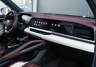 Подержанный автомобиль Geely Monjaro 2023 года (9 фото)