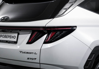 Подержанный автомобиль Hyundai Tucson 2024 года (17 фото)