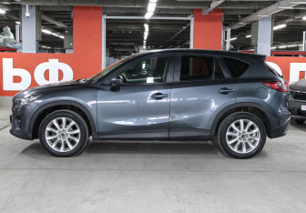 Подержанный автомобиль Mazda CX-5 2012 года (8 фото)