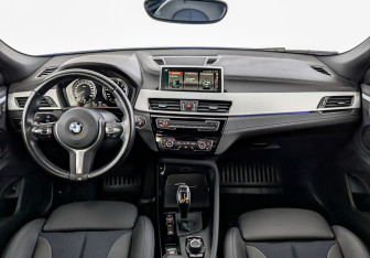 Подержанный автомобиль BMW X2 2020 года (14 фото)
