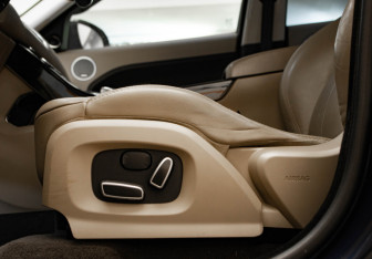 Подержанный автомобиль Land Rover Range Rover Evoque 2012 года (28 фото)