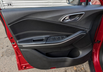 Подержанный автомобиль Москвич 3 2023 года (19 фото)