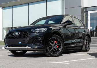 Новый Audi Q5 2025 (2 фото)