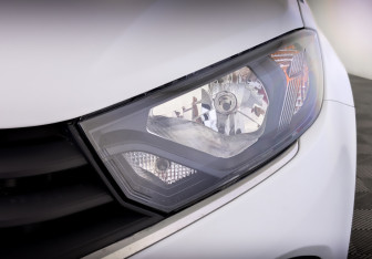 Подержанный автомобиль LADA (ВАЗ) Granta Sedan 2025 года (17 фото)