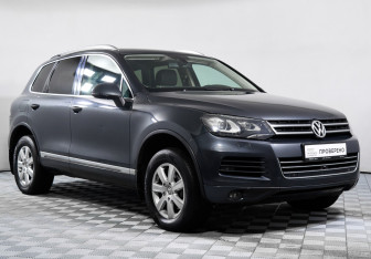 Подержанный автомобиль Volkswagen Touareg 2011 года (3 фото)