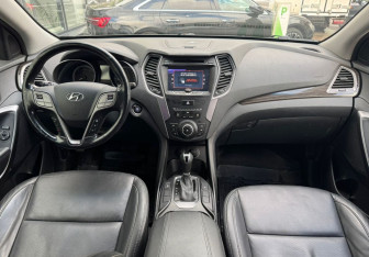Подержанный автомобиль Hyundai Santa Fe 2013 года (9 фото)