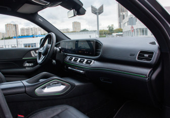 Подержанный автомобиль Mercedes-Benz GLE 2020 года (13 фото)