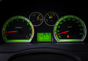 Подержанный автомобиль Chevrolet Aveo Hatchback 2010 года (15 фото)
