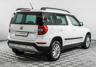 Подержанный автомобиль Skoda Yeti 2016 года (5 фото)