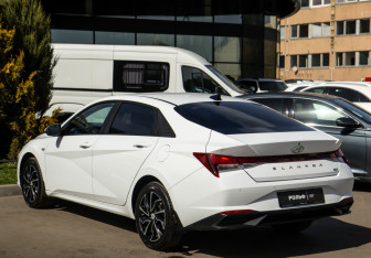 Новый Hyundai Elantra Sedan 2024 (5 фото)