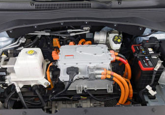 Новый Москвич 3е 2024 (9 фото)