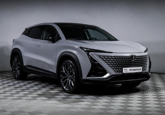 Подержанный автомобиль Changan UNI-T 2023 года (3 фото)