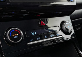 Подержанный автомобиль Hyundai Creta 2021 года (26 фото)