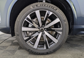 Новый Volvo XC90 2025 (7 фото)