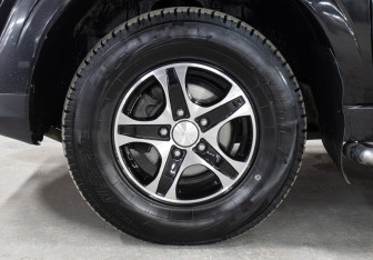 Подержанный автомобиль SsangYong Kyron 2012 года (23 фото)