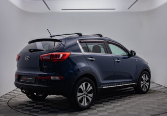 Подержанный автомобиль Kia Sportage 2011 года (5 фото)