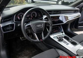 Подержанный автомобиль Audi A6 Wagon 2019 года (20 фото)