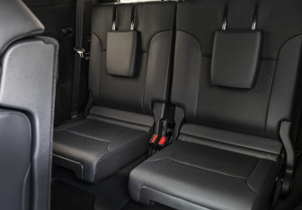 Подержанный автомобиль Toyota Land Cruiser Suv 2024 года (19 фото)