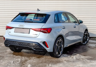 Новый Audi A3 Hatchback 2025 (2 фото)