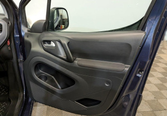 Подержанный автомобиль Opel Combo 2021 года (23 фото)