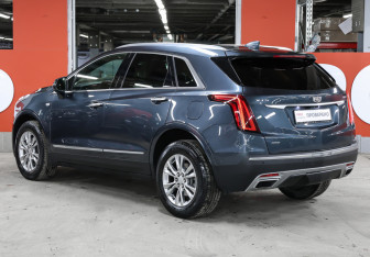 Подержанный автомобиль Cadillac XT5 2020 года (7 фото)