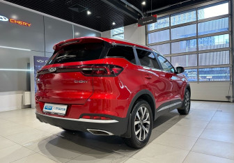 Подержанный автомобиль Chery Tiggo 7 Pro 2021 года (4 фото)