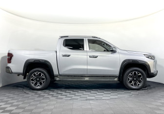 Подержанный автомобиль Changan Hunter Plus 2023 года (4 фото)