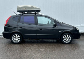 Подержанный автомобиль Chevrolet Rezzo 2007 года (4 фото)
